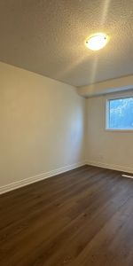 For Lease - 24 Peterson Court, Brampton, Ontario - Photo 4