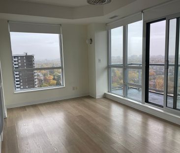 For Lease - 30 Herons Hill Way, Toronto, Ontario - Photo 4