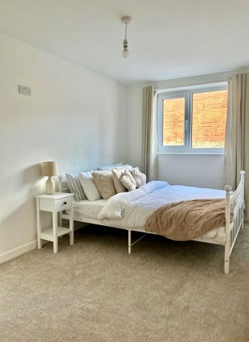 Room in a Shared House, Long Ashton, BS41 - Photo 2