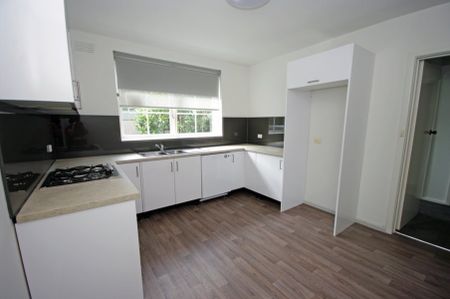 “Tavistock Gardens” Quality Living in the Heart of Malvern - Photo 5