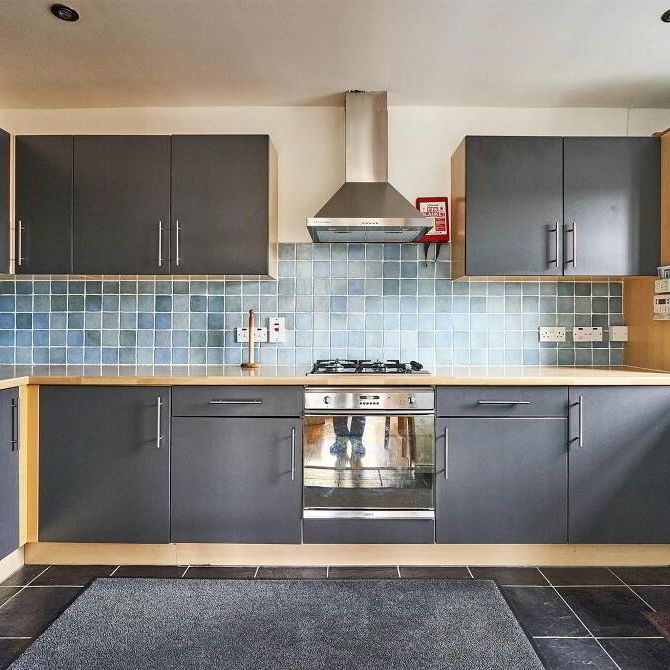Apt9, Priory Manor, Holywood, BT18 0LD - Photo 1