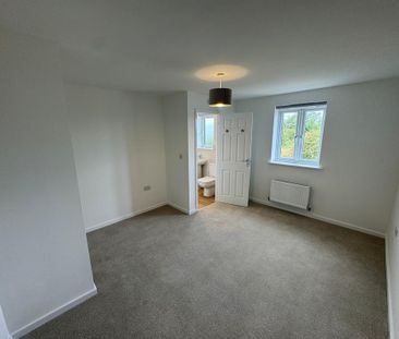 4 bedroom house to rent - Photo 1