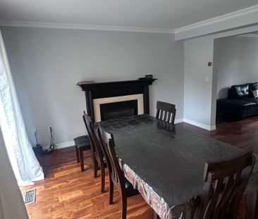 For Lease - 9 Whitehorn Crescent, Barrie, Ontario - Photo 1