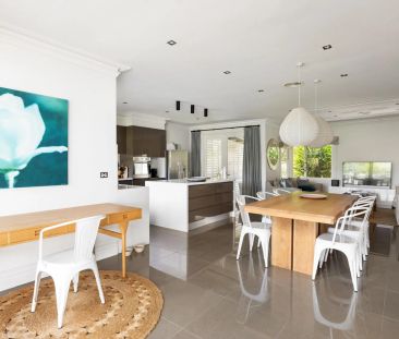 Renovated Family Home in Prime location - Photo 1