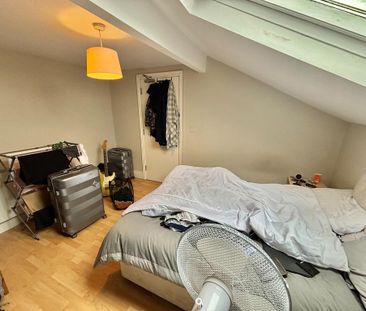 1 bedroom in a house share to rent - Photo 4