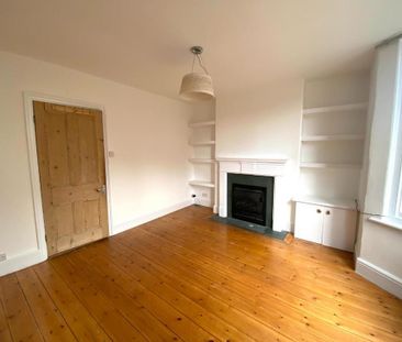 3 bedroom end of terrace house to rent - Photo 5