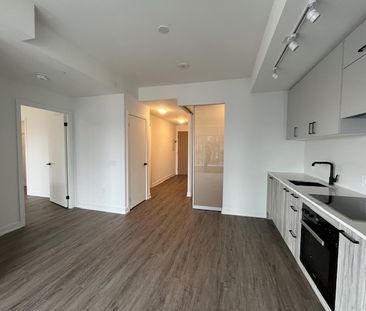 ONE CROSSTOWN: Eglinton Ave E & Don Mills Rd (1 Quarrington Ln) AD#... - Photo 5