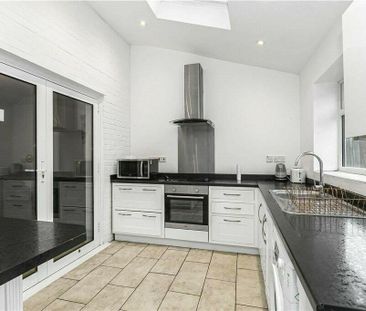 1 bedroom in a house share to rent - Photo 6