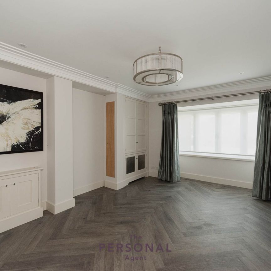 Beechfield, Banstead - Photo 1