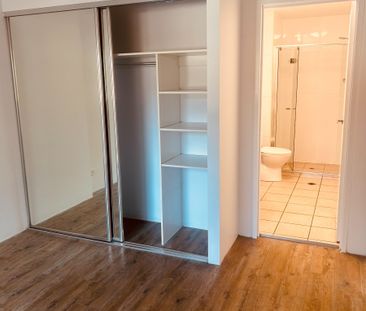 Furnished or Unfurnished 1 Bed City Apartment - Photo 2