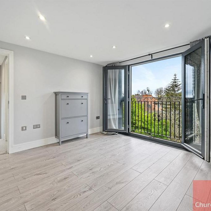 5 bedroom detached house to rent - Photo 1