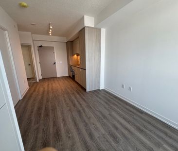 For Lease - 8 Interchange Way Unit# 3805, Vaughan, Ontario - Photo 4