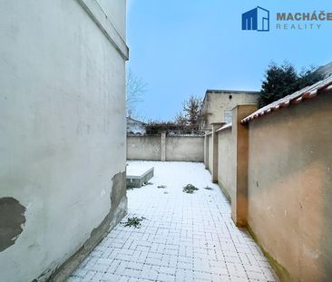 Pronájem bytu 1+kk a garsoniéry 35 m² - Photo 3