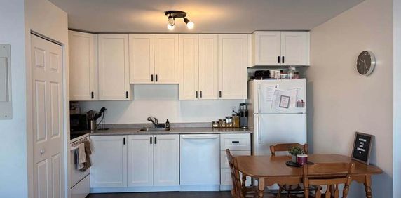 51/2 à Louer - Photo 2