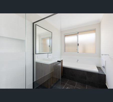 15 Sleaford Approach, Golden Bay, WA 6174 - Photo 5