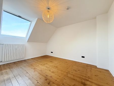 GROßZÜGIGE MASIONETTEWOHNUNG MIT 139 M² IM ZENTRUM ZU MIETEN! - Photo 4