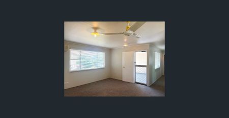 Low maintenance family home! - Photo 2