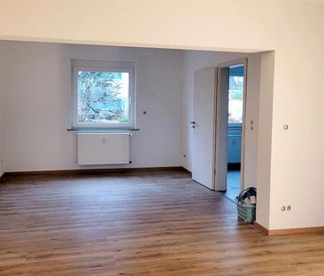 5 Zimmer EG- Wohnung / frisch renoviert - Photo 1