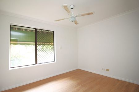18 Parkway Gardens, Parmelia WA 6167 - House For Rent | Domain - Photo 2