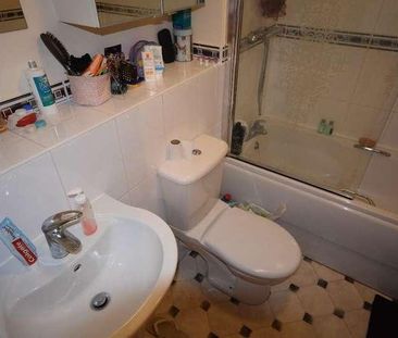 Grants Yard, Burton Upon Trent, DE14 - Photo 4