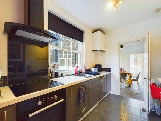 2 bedroom apartment to rent - Photo 1