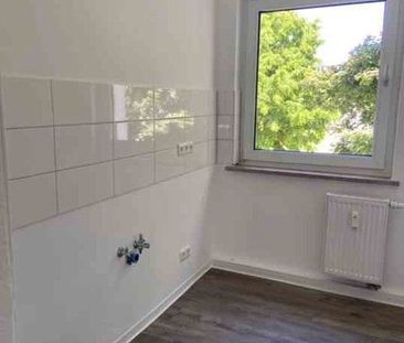 Tolle 2,5 Zimmerwohnung mit Loggia sucht Sie! - Photo 5