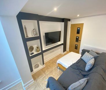 6 Bed Terraced House, Kingsway, CV2 - Photo 2