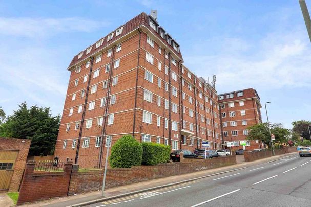 2 bedroom flat to rent - Photo 1