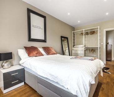 White Hart Road, London, SE18 - Photo 5