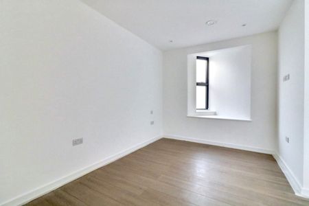 Flat 4, Cubic Mews, South Harrow, HA2 - Photo 2