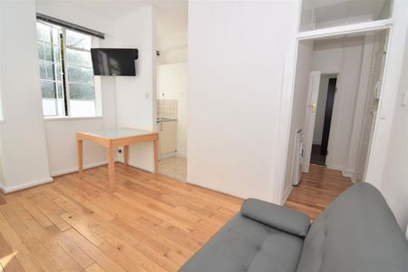 1 bedroom Flat To Let Total Size: 385 SQ FT - Photo 5