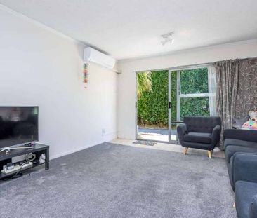 5/39 Woodward Road, Mount Albert - Photo 4