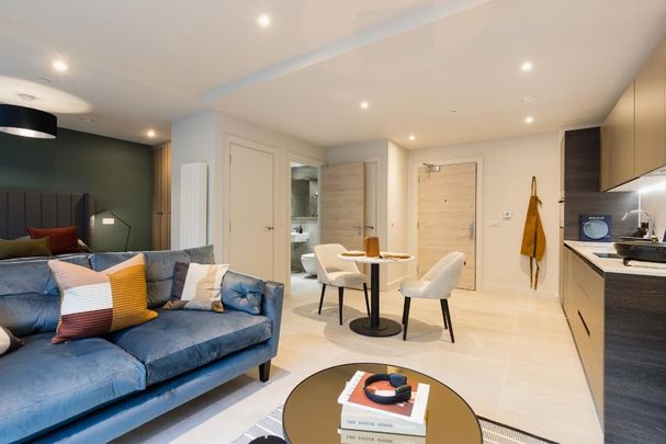 Studio to rent - Photo 1