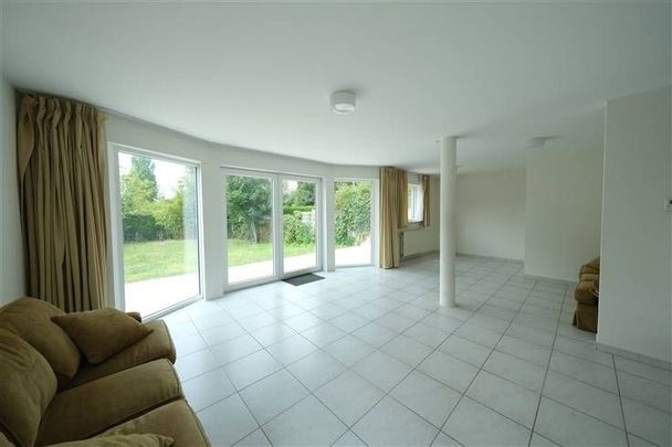 Tout savoir sur cette maison à Wezembeek-Oppem, à Wezembeek-Oppem - Foto 1