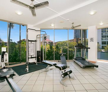 1-bedroom furnished apartment - comfort, convenience, and lifestyle... - Photo 3