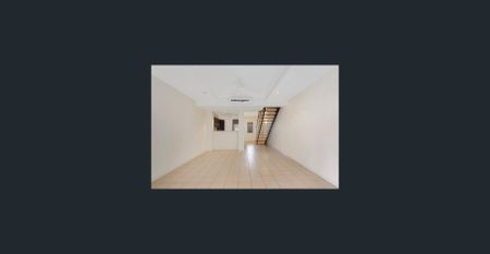 $500pw until July 2026 - Unfurnished Unit - Beautiful Resort Style Living - Photo 2