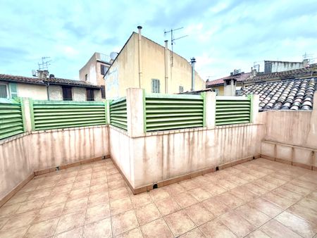 Location Appartement 3 pièces 66m² CASSIS 13260 - Photo 5