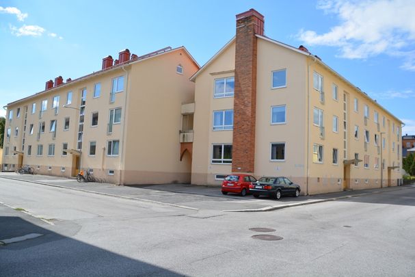 Hantverkaregatan 93 - Photo 1