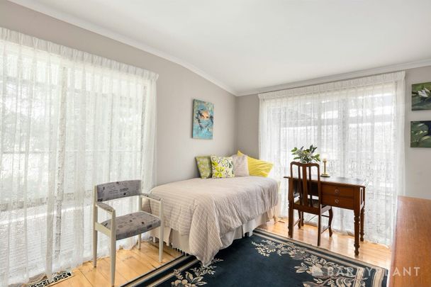 Dixons Creek - Photo 1