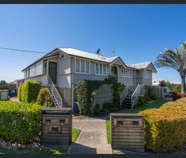 One bedroom apartment in prime Manly location - Photo 3