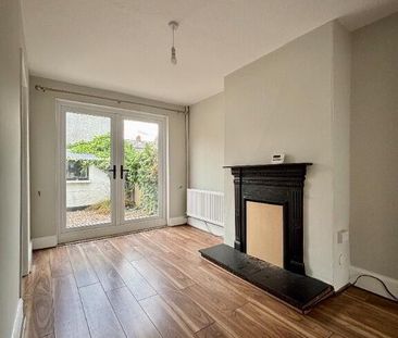 2 Ravenhill Parade, Belfast, BT6 8NU - Photo 1