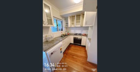 🏠Fully Furnished-FOR RENT | 2 Bed 2 Bath Furnished Split-Level Townhouse in Kingsford !CONFIRM THE LEASE TERM IN ADVANCE! - Photo 4