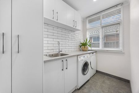 Neat & Convenient Living in a Central Wendouree Location - Photo 4