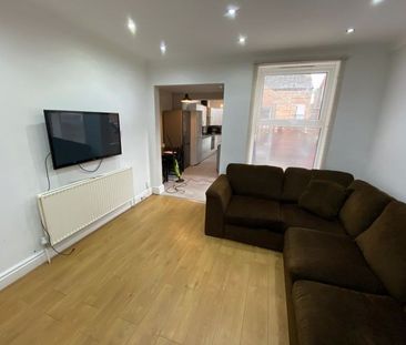 Balfour Road, Nottingham - Photo 6
