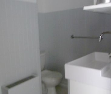 Location Appartement 2 pièces 43m² MARMANDE 47200 - Photo 2
