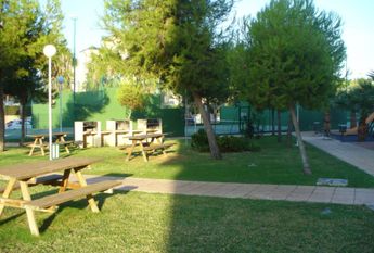 Apartamento bajo en Aguamarina.