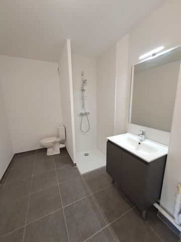 Location Appartement 3 pièces 64m² TOULOUSE 31400 - Photo 4