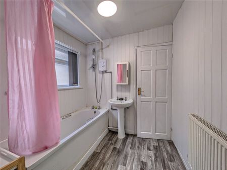 2 bed terraced house to rent in Acton Street, Middlesbrough, TS1 - Photo 3