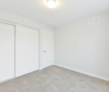 For Lease - 623 PERSEUS Avenue, Barrhaven, Ontario - Photo 2