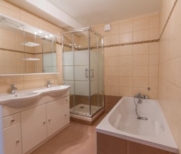 La Turbie - Appartement quatres pièces avec jardin - Photo 5
